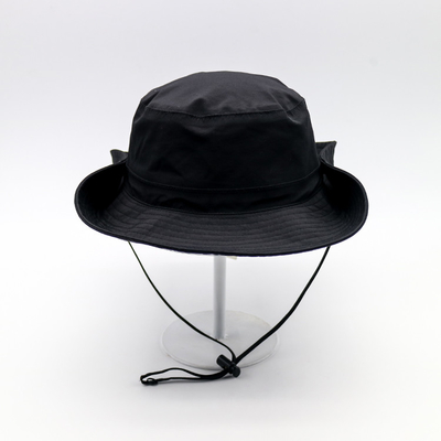 Sombrero ligero y de moda para aventuras al aire libre