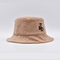 Sombrero de pescador con corona media