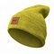 Los sombreros cómodos de la gorrita tejida del punto del llano con la parche de cuero modificaron tamaño/color para requisitos particulares