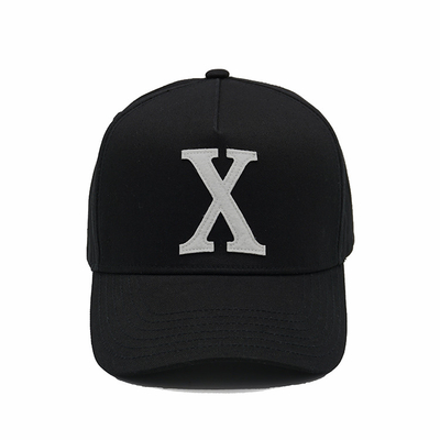 Gorra de béisbol ajustable estructurada de 5 paneles Texto bordado con hebilla de metal