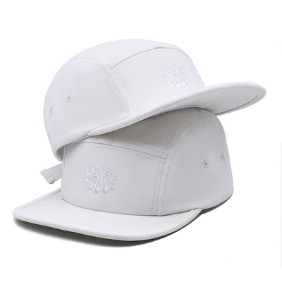 Sombrero de ala plana de 5 paneles con protección solar de moda y sombrero deportivo ajustable para el verano