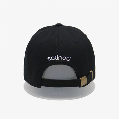 Perfil estructurado con gorra de béisbol de 6 paneles con visera curva y logotipo bordado