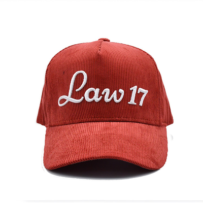 Capa de béisbol de 5 paneles con costuras reforzadas y visor curvo