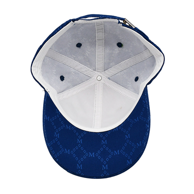 Capuchones de Jacquard personalizados con visor curvo y correa ajustable con ojos bordados que coinciden con el color de la tela