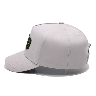 Visor curvo con tapa de béisbol de cinco paneles con costuras para combinar el color de la tela con el parche fijado
