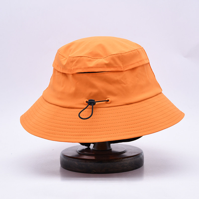 Sombrero de pescar de calidad para aventuras al aire libre.