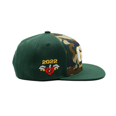 Sombreros Snapback de plástico transpirable con borde plano estructurado y logotipo bordado personalizado color camuflado