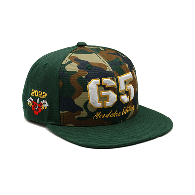 Sombreros Snapback de plástico transpirable con borde plano estructurado y logotipo bordado personalizado color camuflado