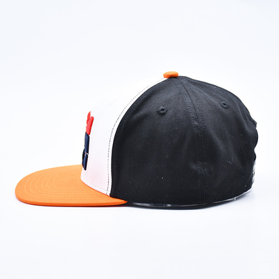 Sombreros bordados a medida con borde plano con negro o colores personalizados