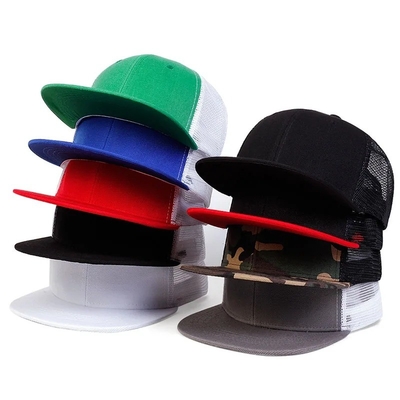Sombrero de camión de 6 paneles en blanco y de malla plana