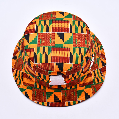 Sombreros de balde para el verano