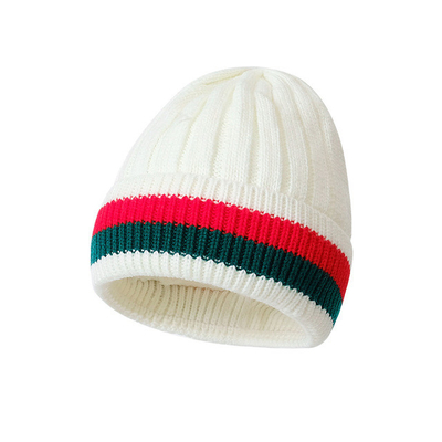Sombrero con gorro bordado a medida Unisex Tricot Sombrero cálido de invierno para actividades al aire libre
