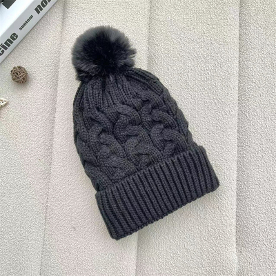 Impresión personalizada en todas partes Botas de invierno cálidas de pescador Botas de costilla de algodón de punto Pom Pom Hat