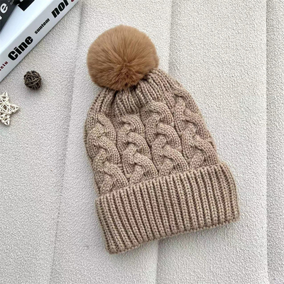 Impresión personalizada en todas partes Botas de invierno cálidas de pescador Botas de costilla de algodón de punto Pom Pom Hat