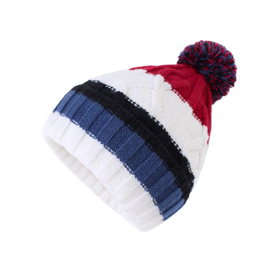 Un cálido sombrero de invierno para adultos