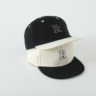 Niños de alta calidad de algodón de borde plano sombrero deportivo letra bordada niño exterior gorra Snapback