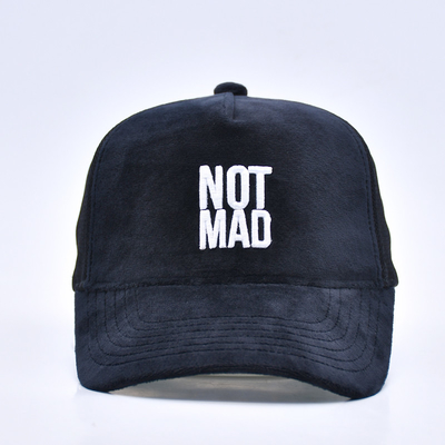 Sombrero de camión de sueda bordado de alto perfil Logotipo personalizado 5 Panel de malla Sombrero de camión