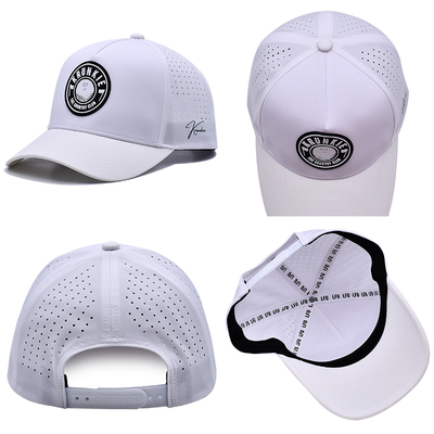 Gorra deportiva Dad Hat de rendimiento deportivo con logotipo de PVC de goma de 5 paneles personalizados por el fabricante, orificios cortados con láser y perforados, resistente al agua, resistente a los rayos UV, color blanco
