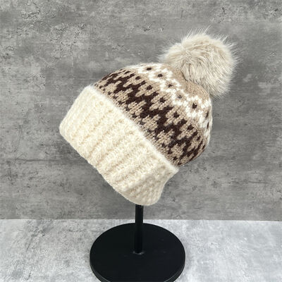 Capa de calavera Pom Pom Beanie Invierno calentamiento de estiramiento Fit para hombres Mujeres Unisex Deportes Actividades al aire libre Beanies de logotipo personalizado