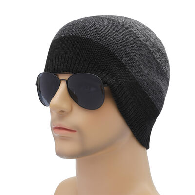 Unisex Beanie Universal tamaño Invierno cálido sombrero de punto para hombres Mujeres Logotipo personalizado Beanies mayorista