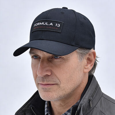 Gorra de béisbol de seis paneles personalizable con construcción ligera y ajuste ajustable, ideal para obsequios en ferias comerciales